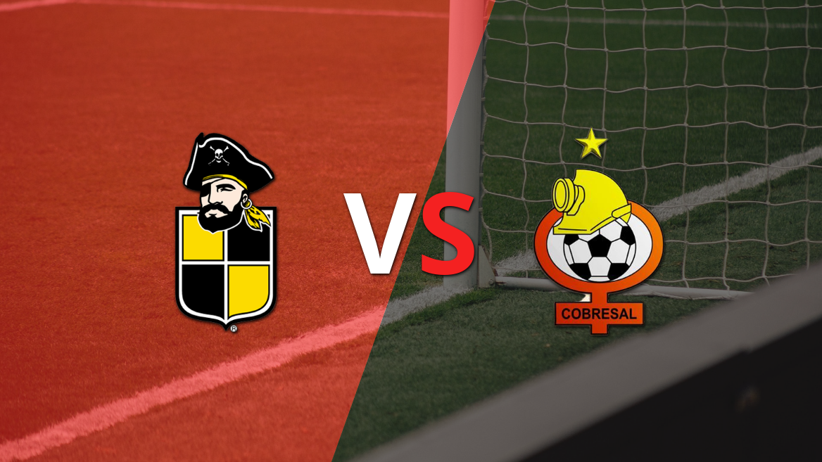 Comienza el segundo tiempo sin goles en el partido entre Coquimbo Unido y Cobresal.