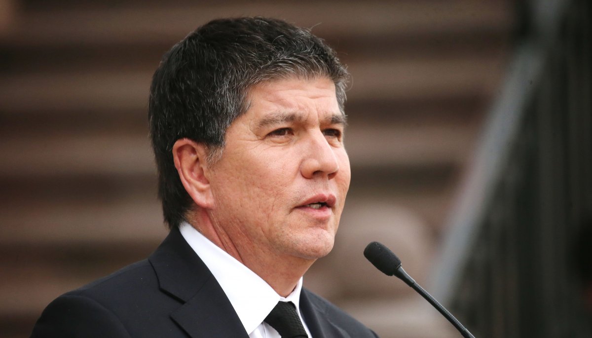 Gobierno solicita a la Contraloría que se haga cargo del sumario contra Manuel Monsalve tras la denuncia presentada en su contra.