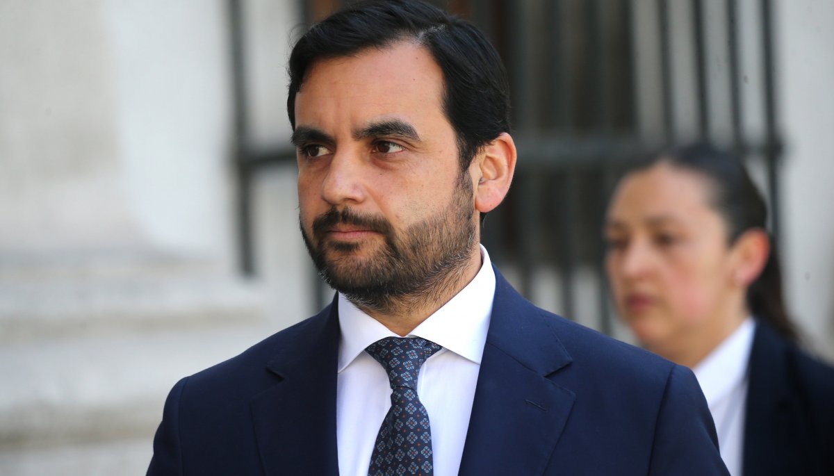 Ministro de Justicia destaca el impacto del «Caso Monsalve» en el Gobierno: «Evaluamos nuestra institucionalidad».