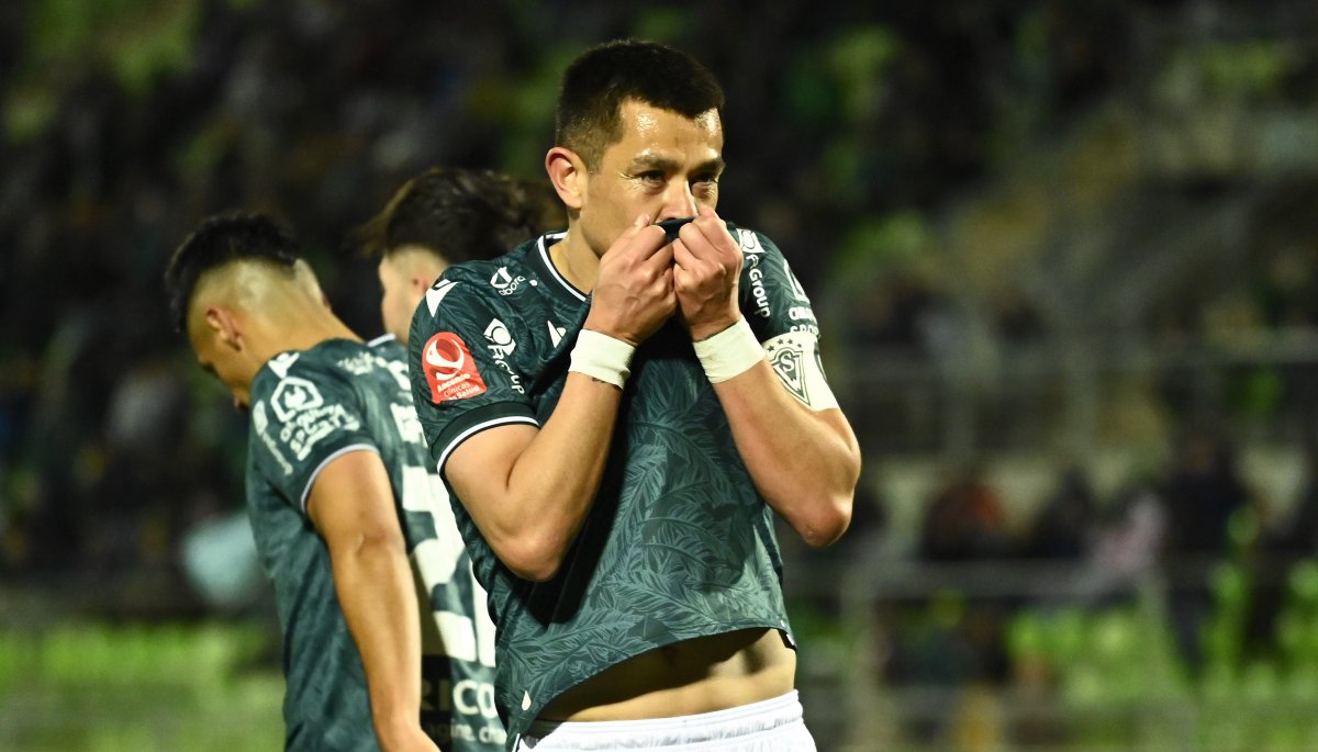 Carlos Muñoz critica duramente a los dirigentes del Wanderers tras el vergonzoso episodio ocurrido este domingo.