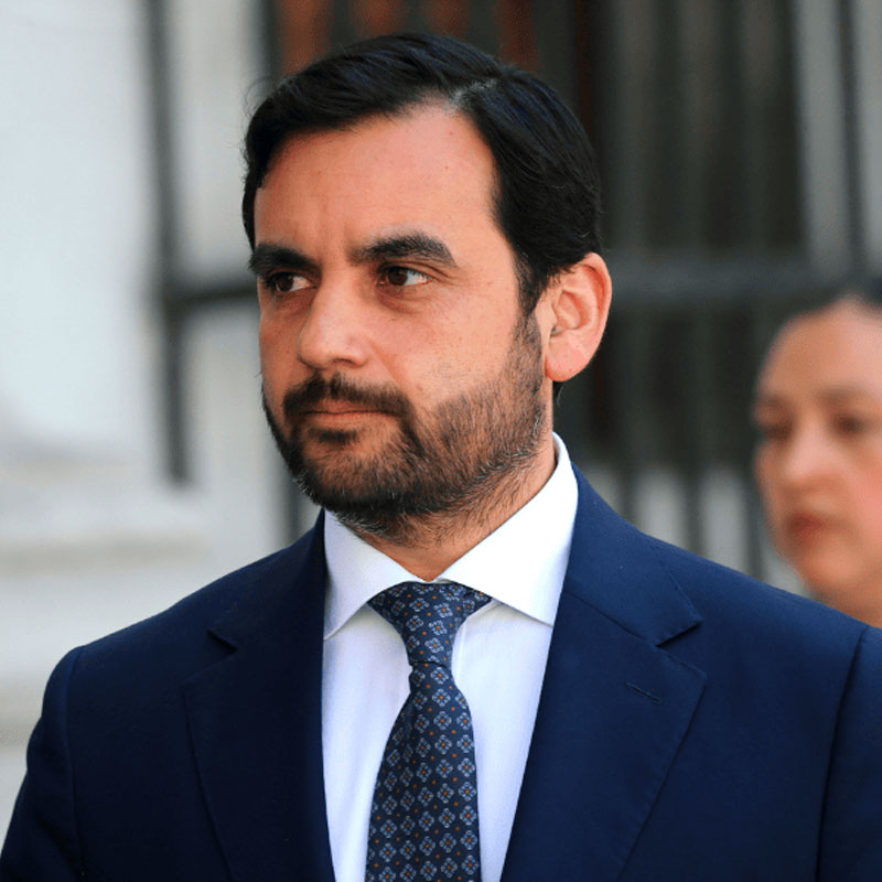 Ministro de Justicia afirma que “no nos parece” la amenaza de la defensa de Luis Hermosilla de revelar más audios que implicarían a jueces y fiscales.