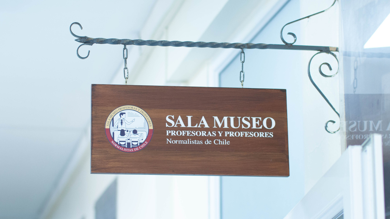 La UCM continúa dedicada a la conservación de la historia de los profesores y profesoras normalistas.