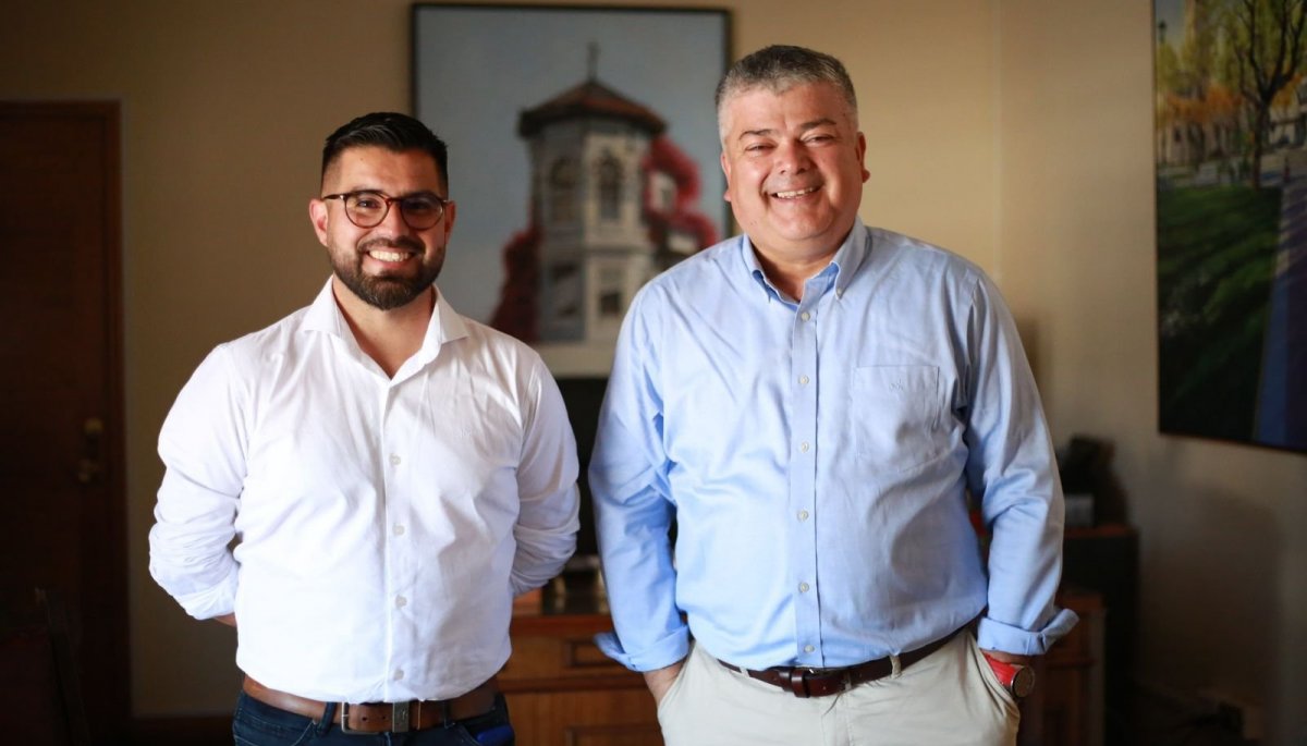 El Alcalde de Limache se reúne con Luciano Valenzuela para iniciar la coordinación del traspaso del mando municipal el 6 de diciembre.