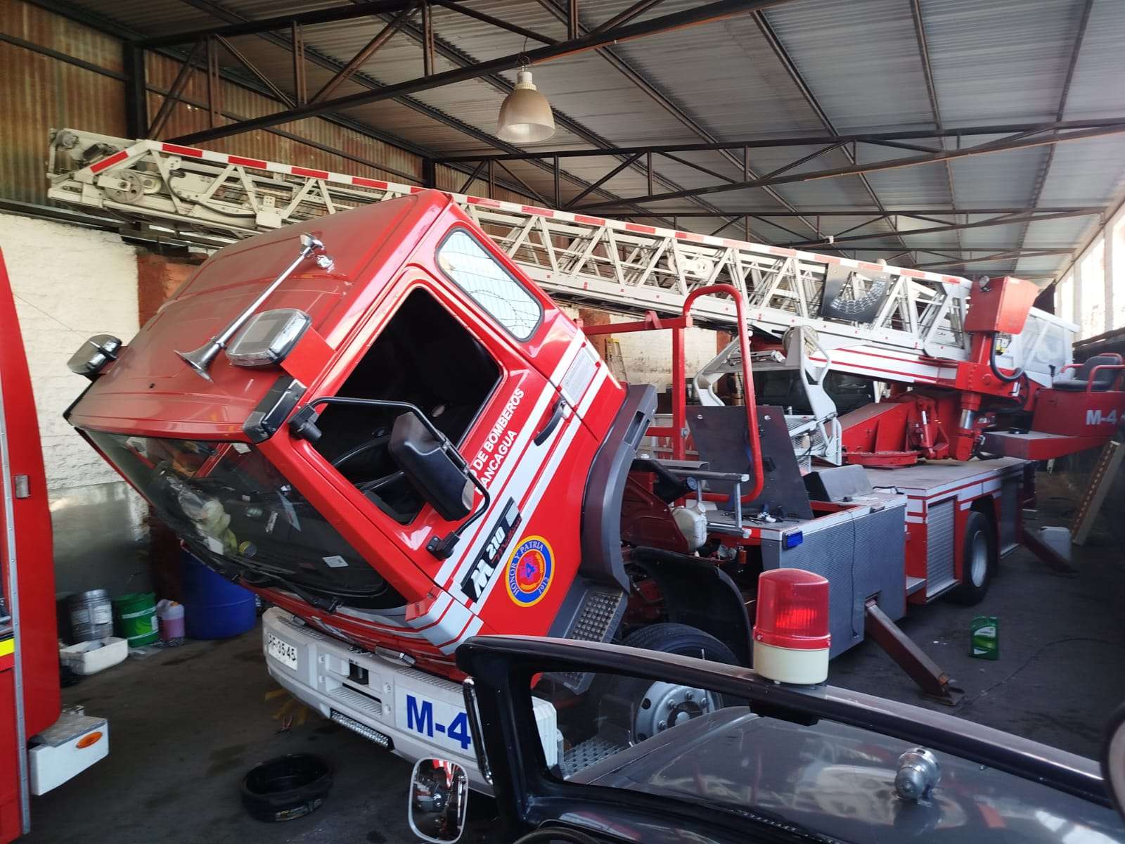 Circular de Hacienda impide a bomberos acceder a material de altura.