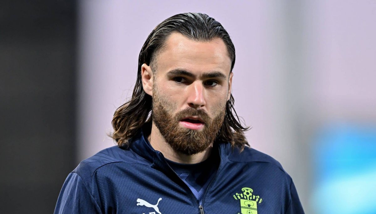 El entrenador de Ben Brereton explicó las razones por las que lo llevó a jugar con el sub-21 del Southampton.