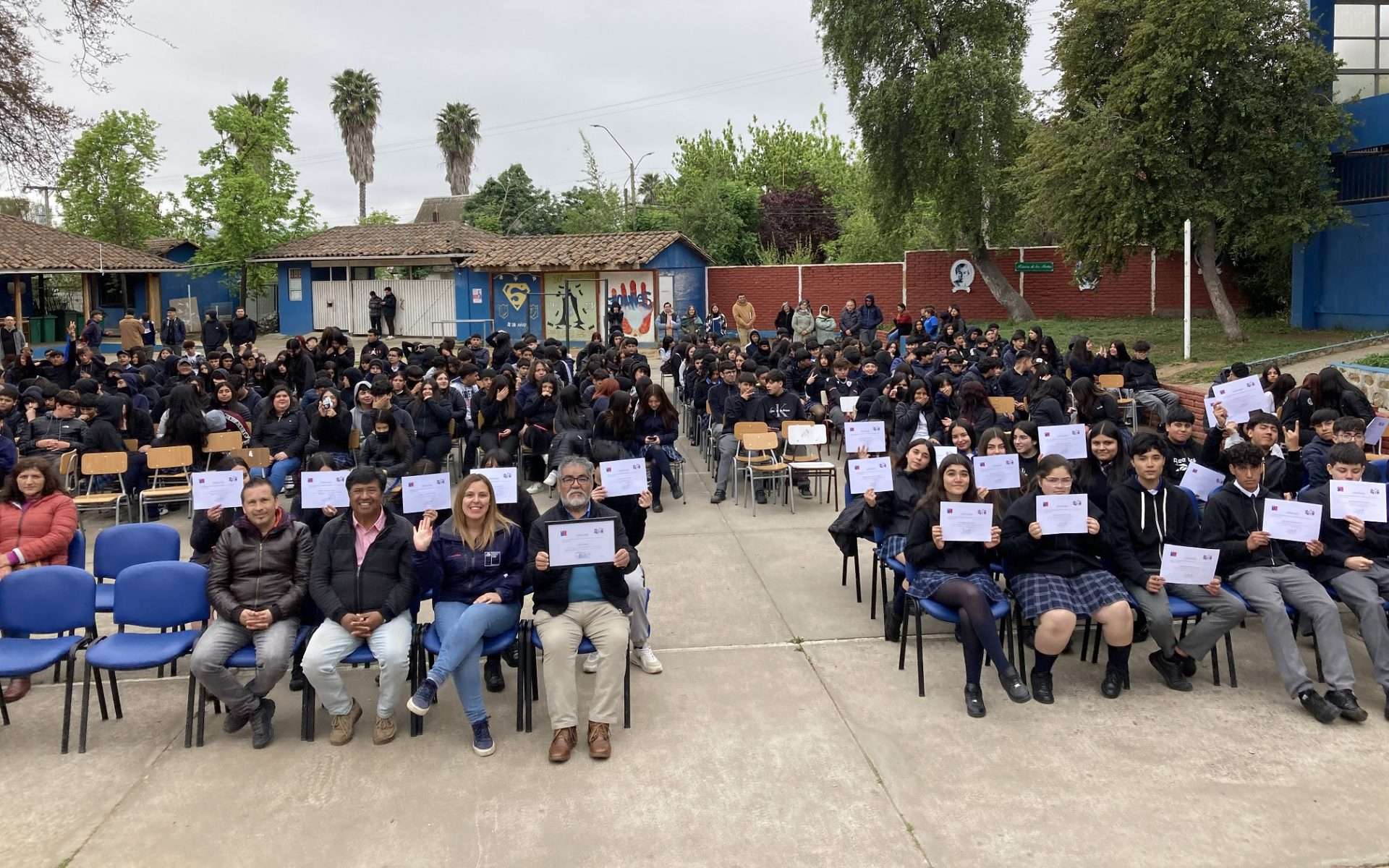 Entregan Bono Logro Escolar a 14 mil estudiantes de O’Higgins.