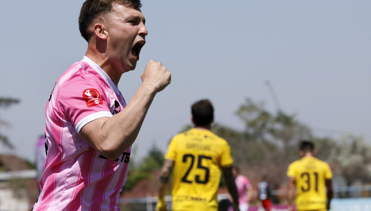 Magallanes goleó a un San Luis en dificultades y se aseguró el subliderato del Ascenso.