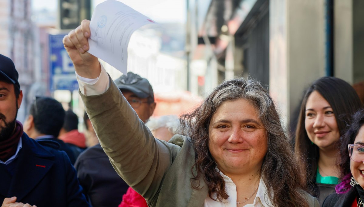 En la etapa decisiva por la alcaldía de Valparaíso, Carla Meyer recibe respaldos “oficialistas” en detrimento de Camila Nieto.