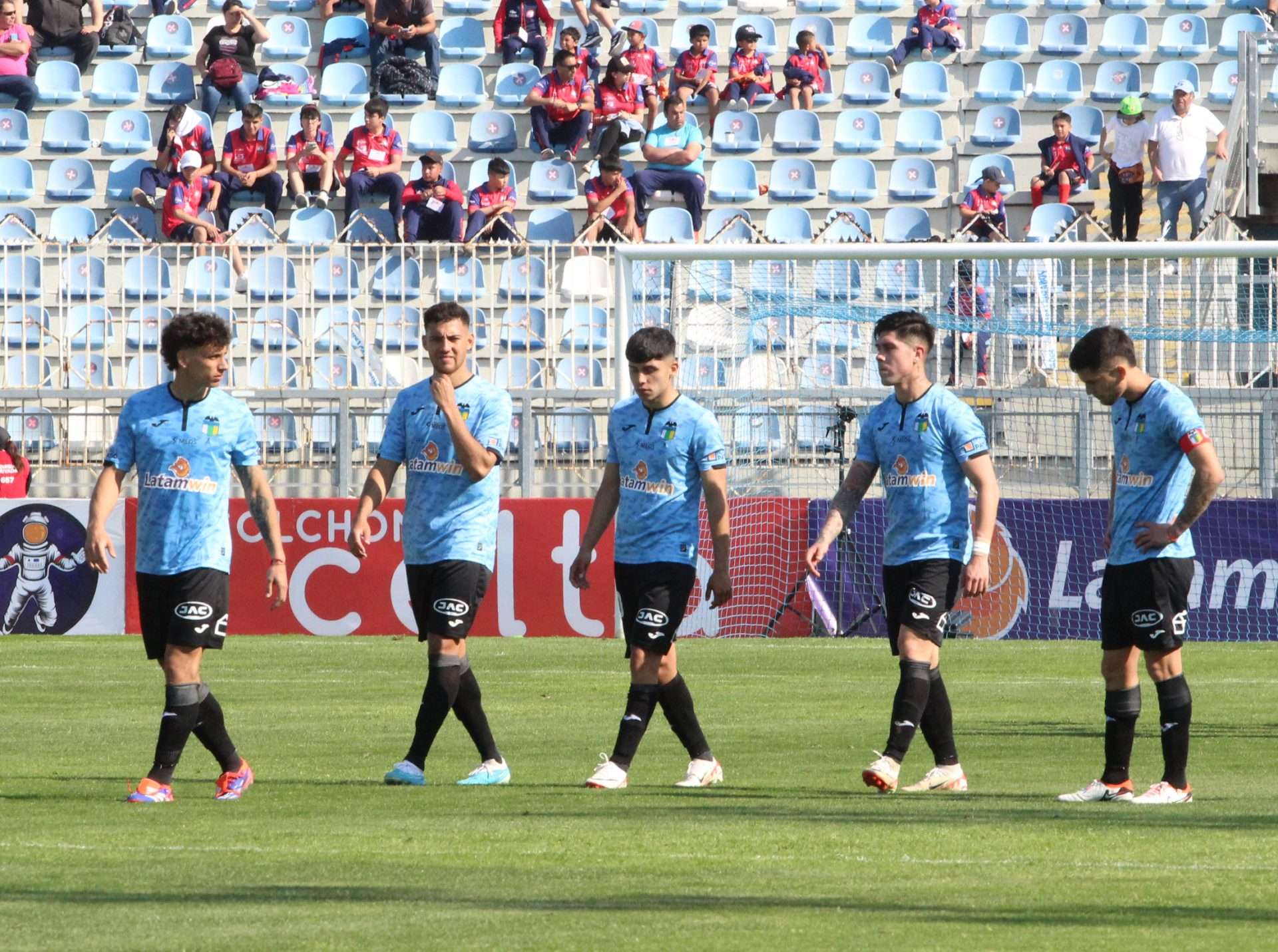 O’Higgins sufre una nueva derrota y continúa en riesgo de descender a la B.