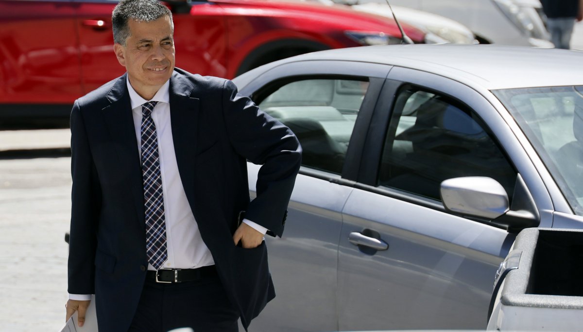 El diputado Celis amplía su querella contra Monsalve y solicita investigar una posible malversación de fondos públicos.