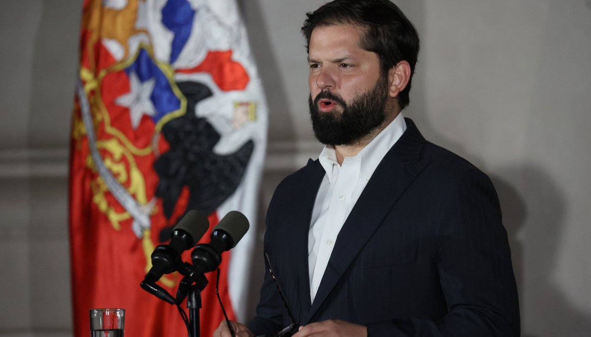 El presidente Boric se presenta en una «diligencia voluntaria» relacionada con una denuncia en su contra: entregó correos electrónicos.