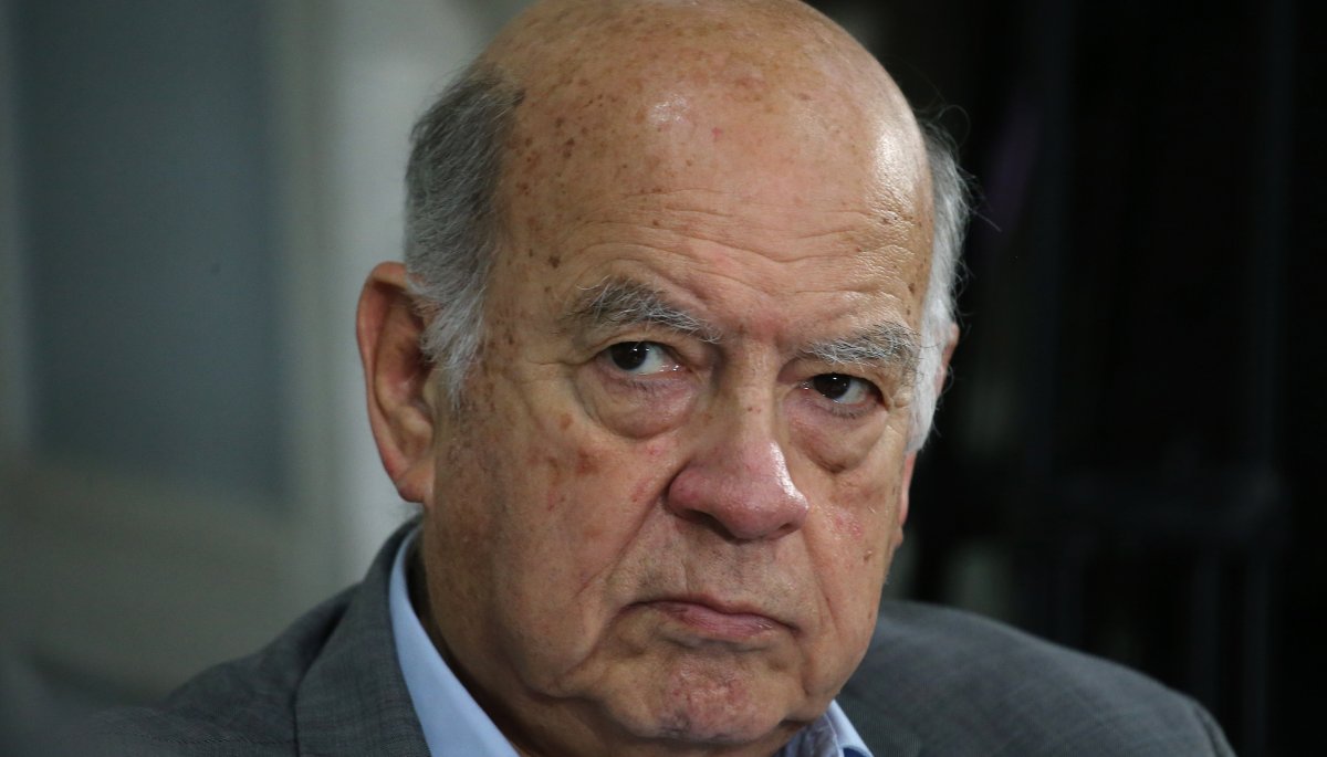 El Senador Insulza afirma que en la política es necesario «aprender a dialogar» y que «no se puede triunfar a cualquier precio».