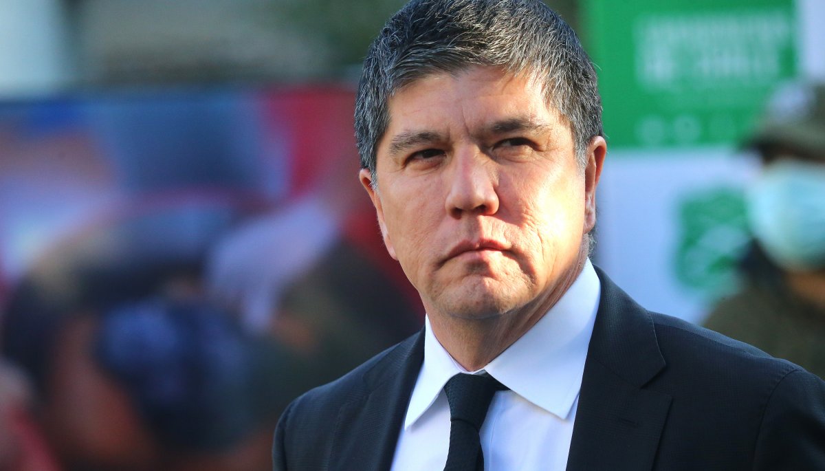 Esta semana se determinará si la Fiscalía formalizará cargos contra Manuel Monsalve y si el CDE presentará una querella.