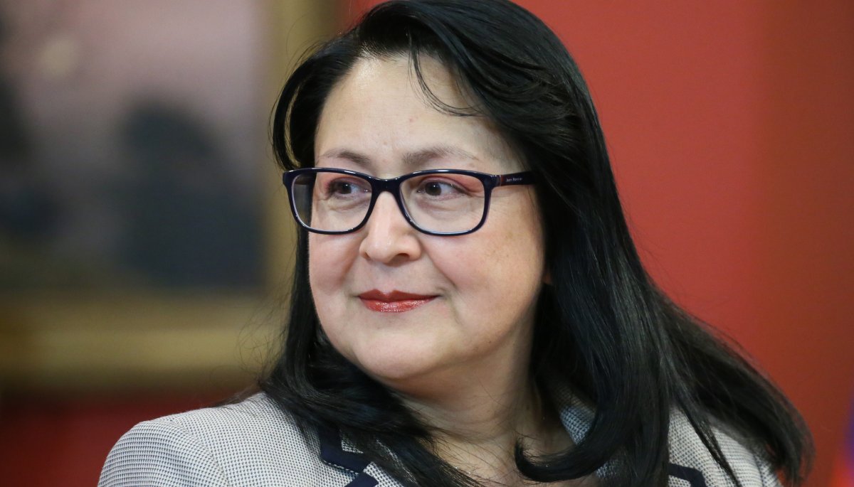 Controversial primer dictamen de Pérez en la Contraloría: Confianza legítima de empleados públicos será decidida por los tribunales.