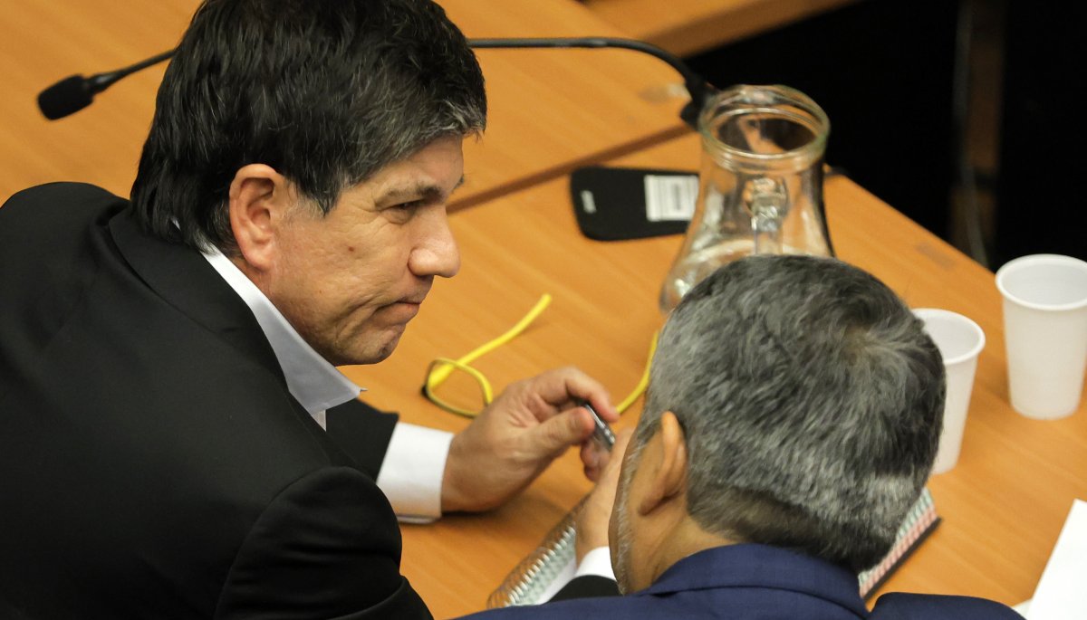 Este martes se reanuda la formalización de Manuel Monsalve, quien enfrenta una solicitud de prisión preventiva por parte de la Fiscalía.