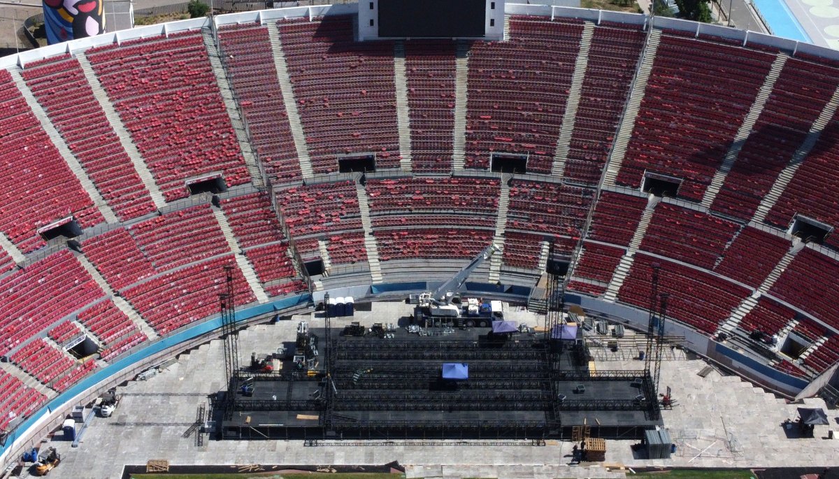 Un trabajador murió al desmontar el escenario de los conciertos de Iron Maiden en el Estadio Nacional.
