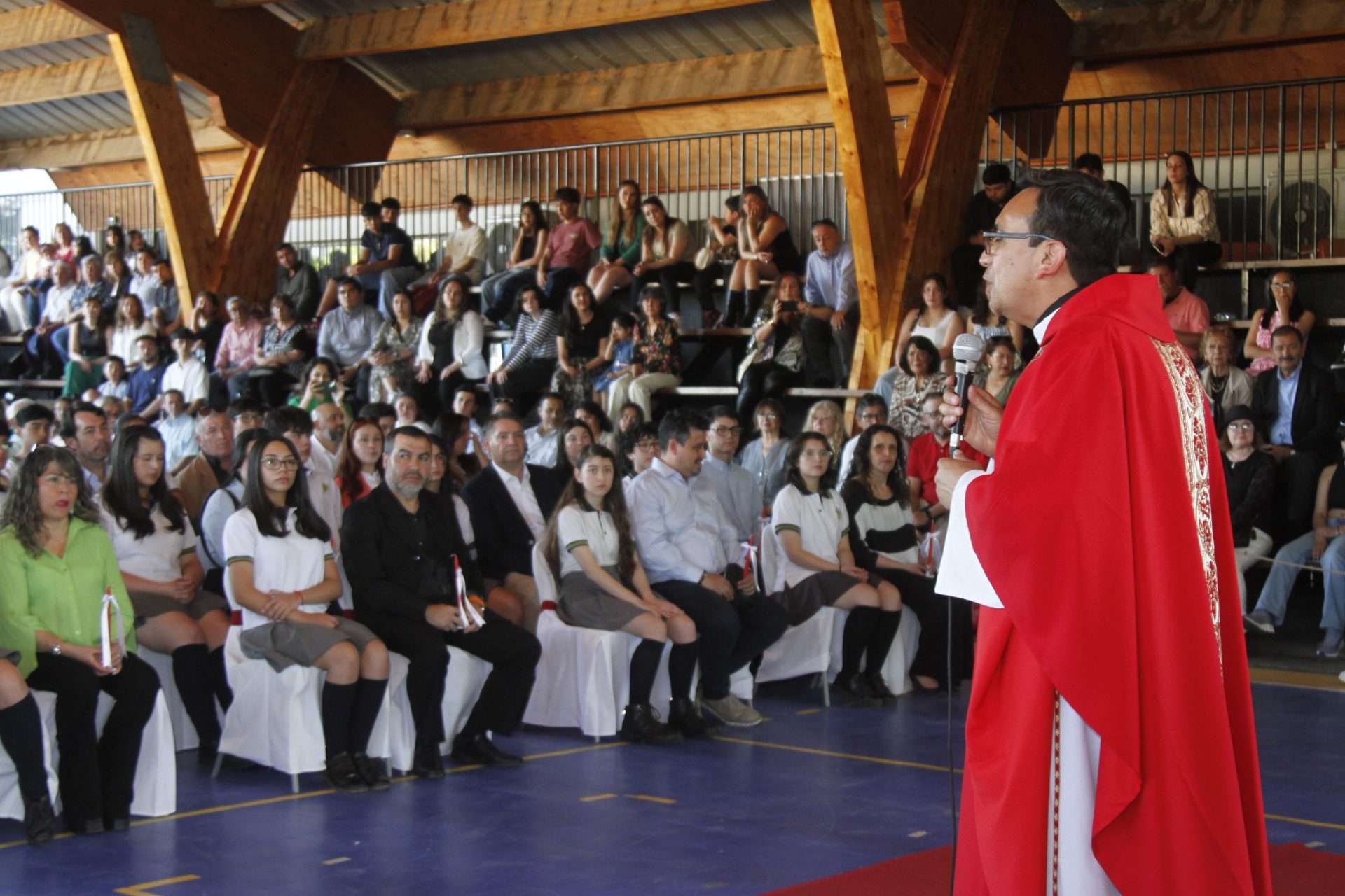 Estudiantes del colegio San Alberto celebraron su confirmación.
