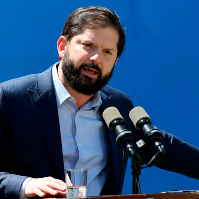 Datavoz y caso Monsalve: El presidente Gabriel Boric y Manuel Monsalve sufren significativas disminuciones en su aprobación ciudadana.