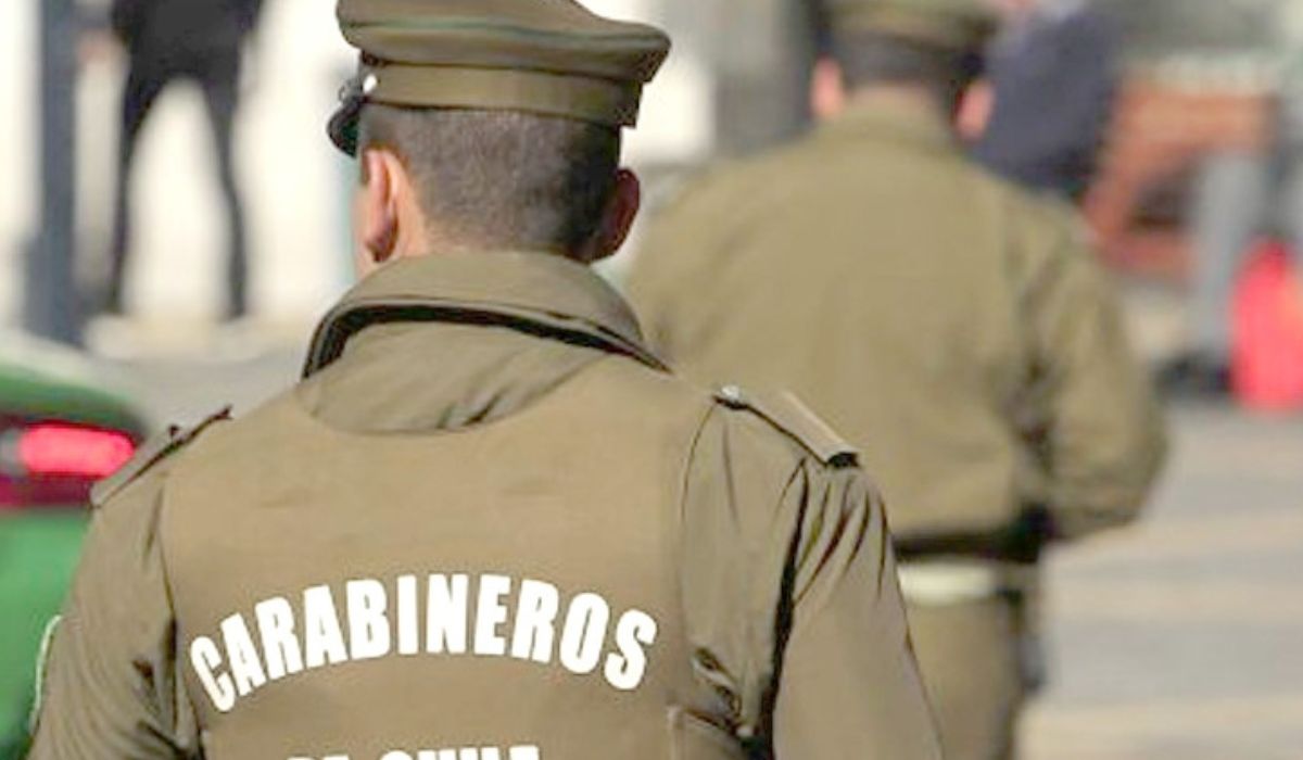 Tres Carabineros fueron expulsados debido a una violenta golpiza en Talca.