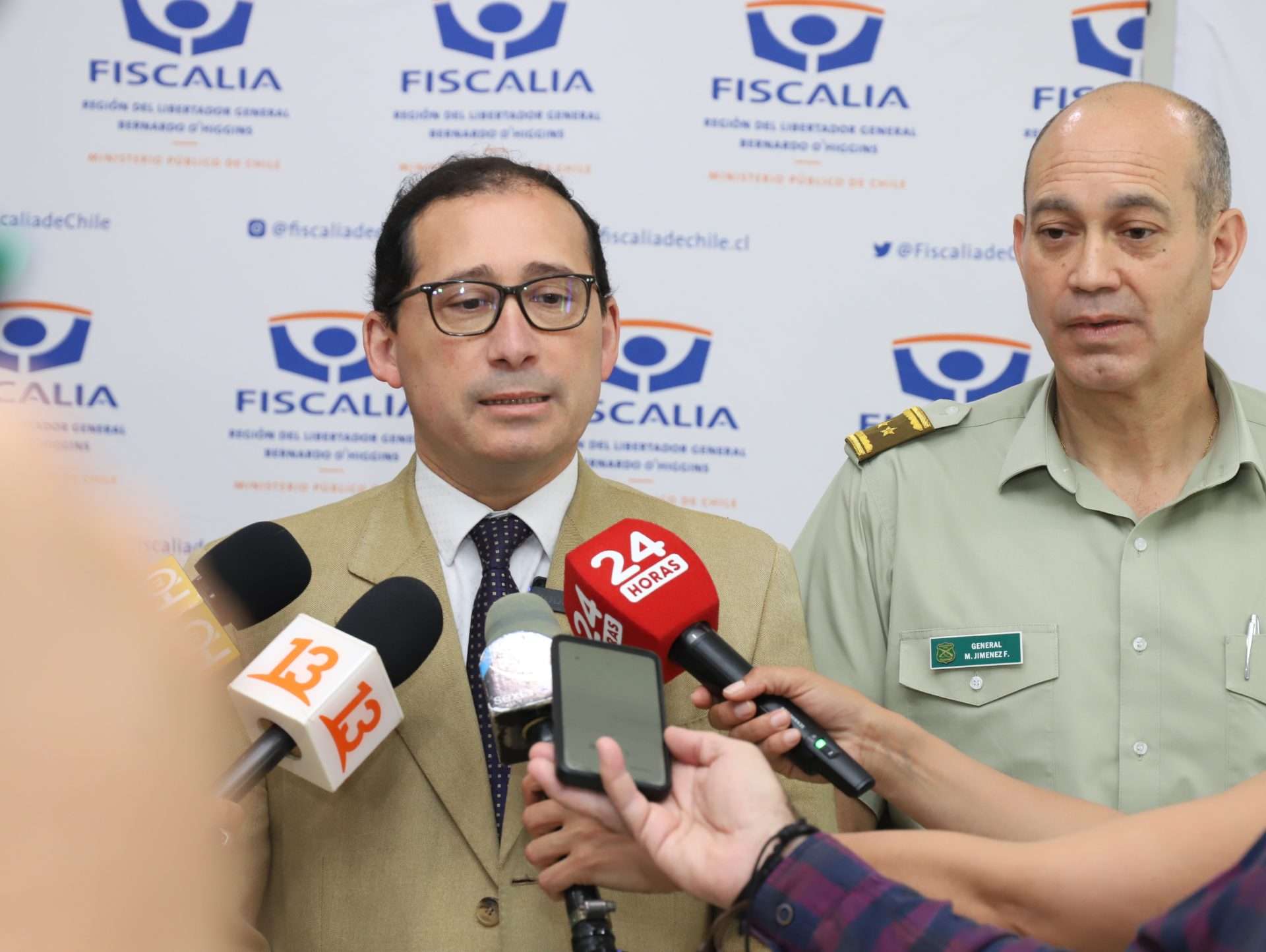 Formaban empresas en un día para evadir impuestos.