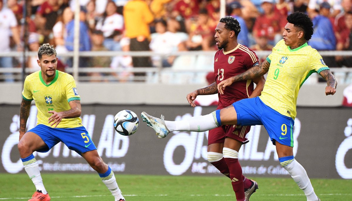 Venezuela consigue un valioso empate contra Brasil y se prepara con confianza para enfrentar a Chile.
