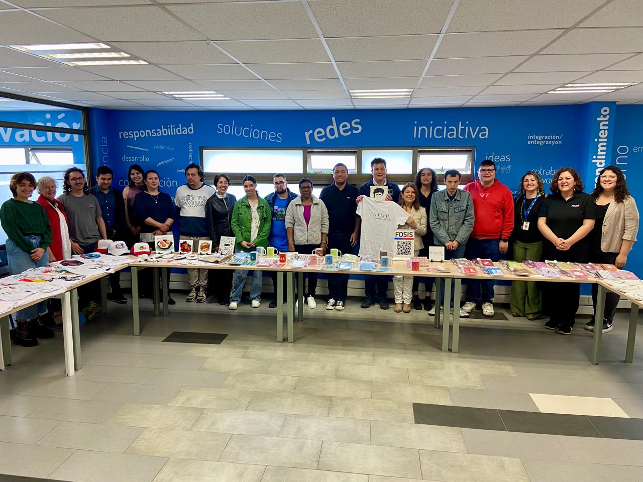 El FOSIS impulsa las habilidades y genera oportunidades de empleo específicas para jóvenes con TEA.