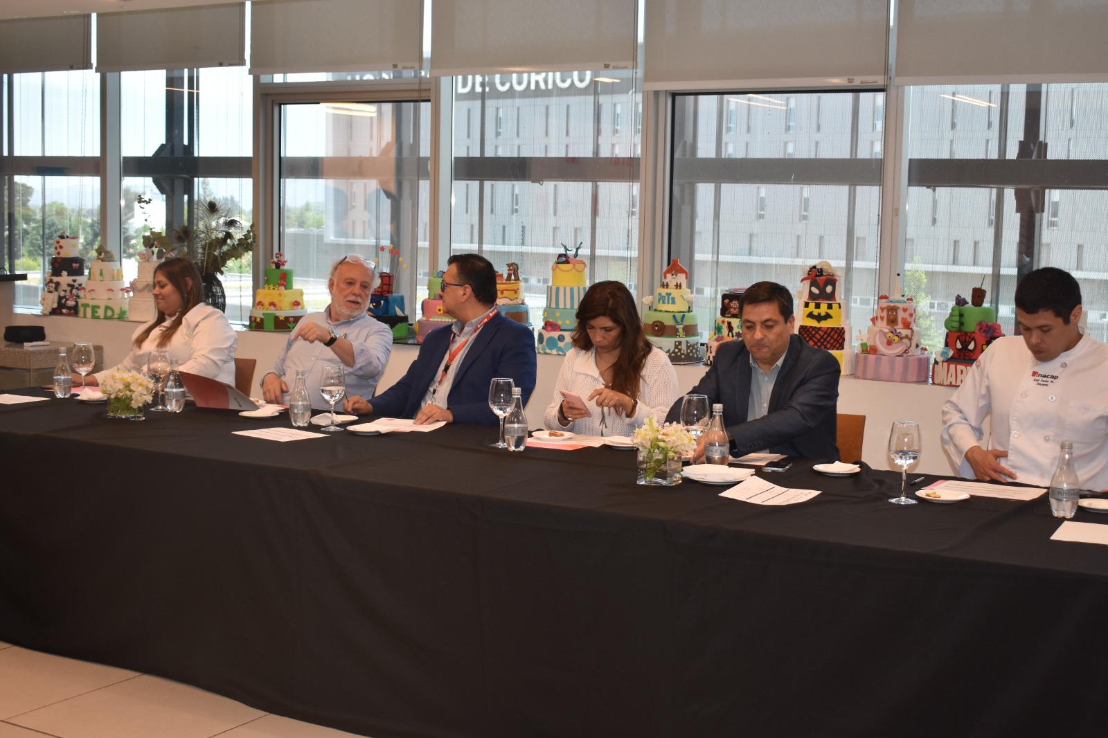 Seleccionan la mejor torta curicana en un concurso totalmente a ciegas.