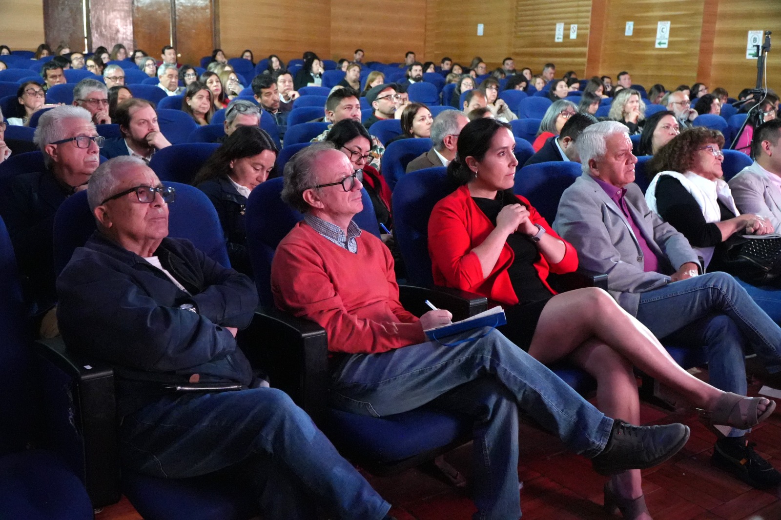 A las puertas del traspaso educativo, SLEP Maule Costa lleva a cabo un exitoso seminario.