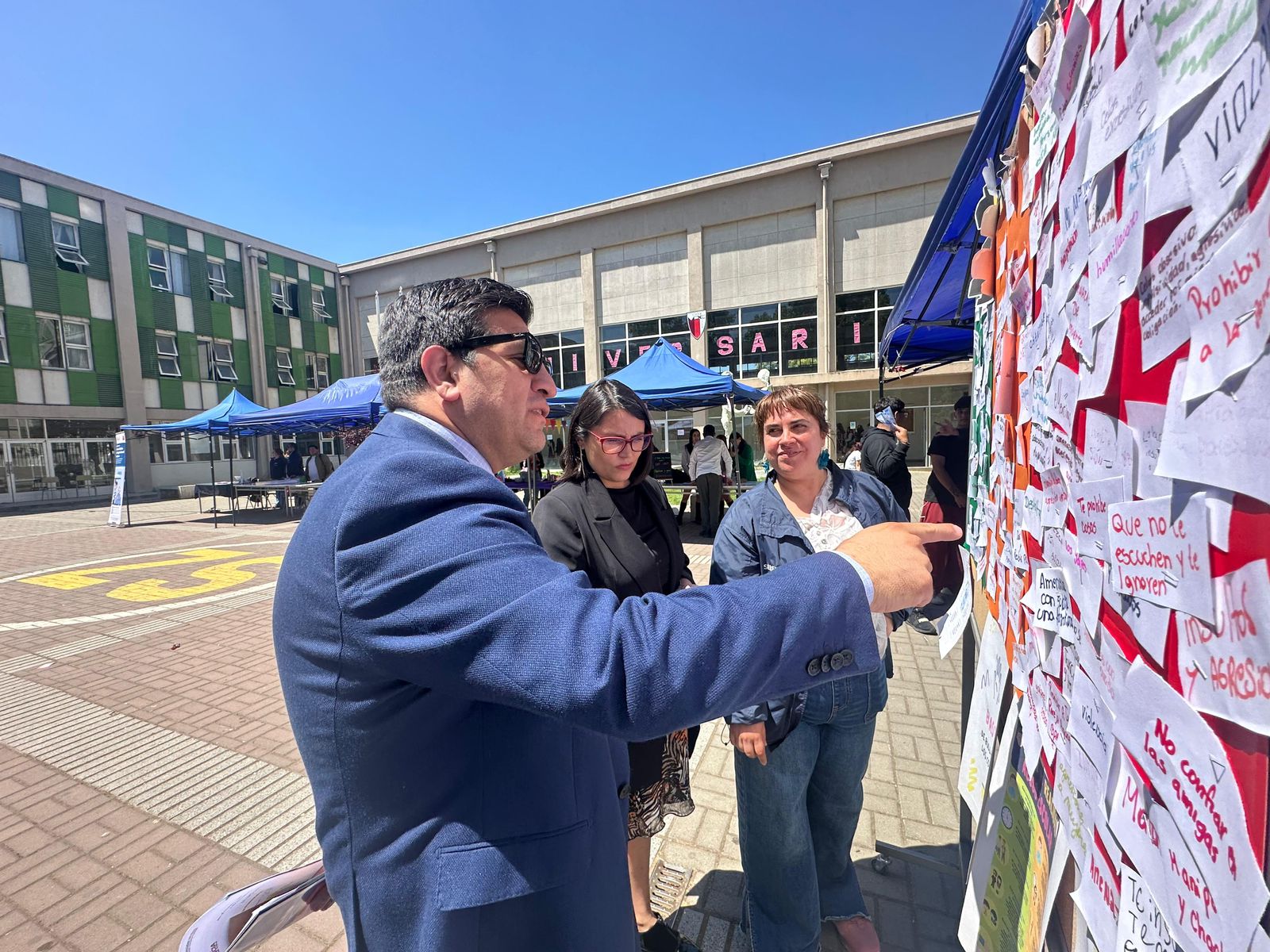 Gobierno presenta una innovadora aplicación para combatir la violencia escolar y de género.