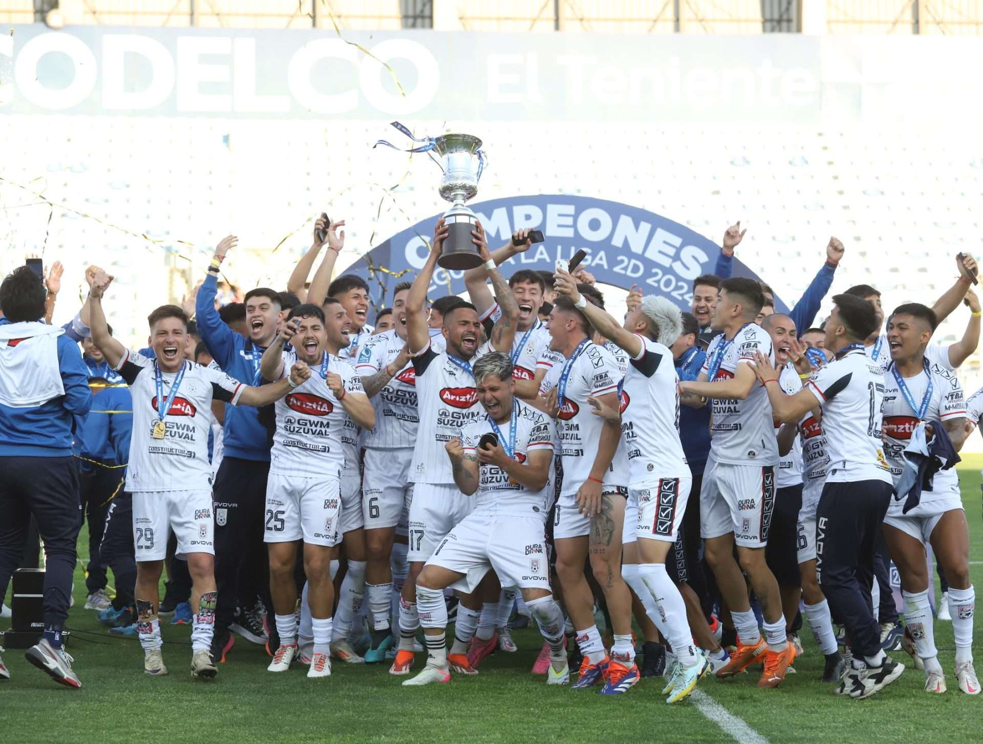 Melipilla se consagró campeón de la Segunda División en Rancagua.