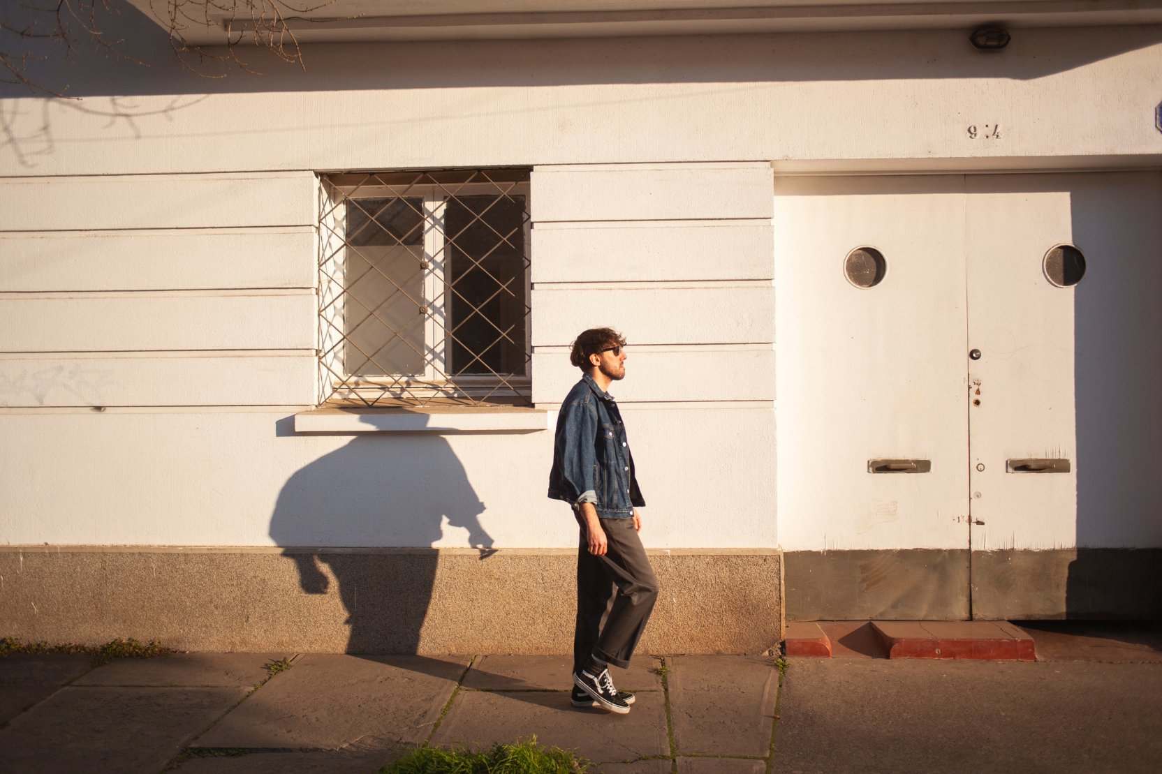 Jawar estrena un nuevo single y da adelanto de su gira por Europa.