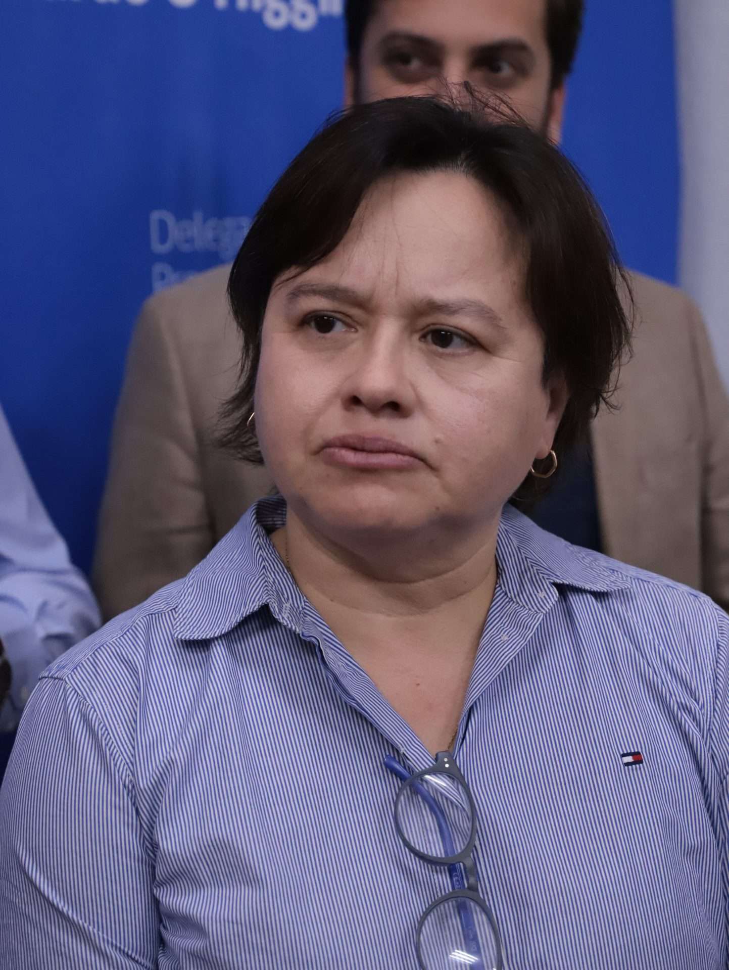 Diputada Riquelme opta por permanecer en silencio.