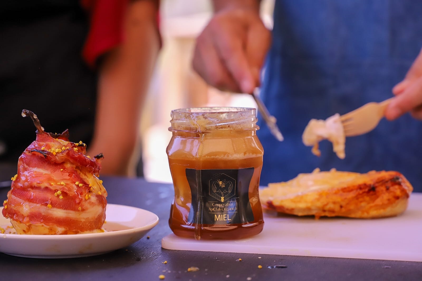 El Ministerio de Agricultura resalta el progreso en el mercado de la apicultura y hace un llamado a fomentar el consumo de miel en el país.