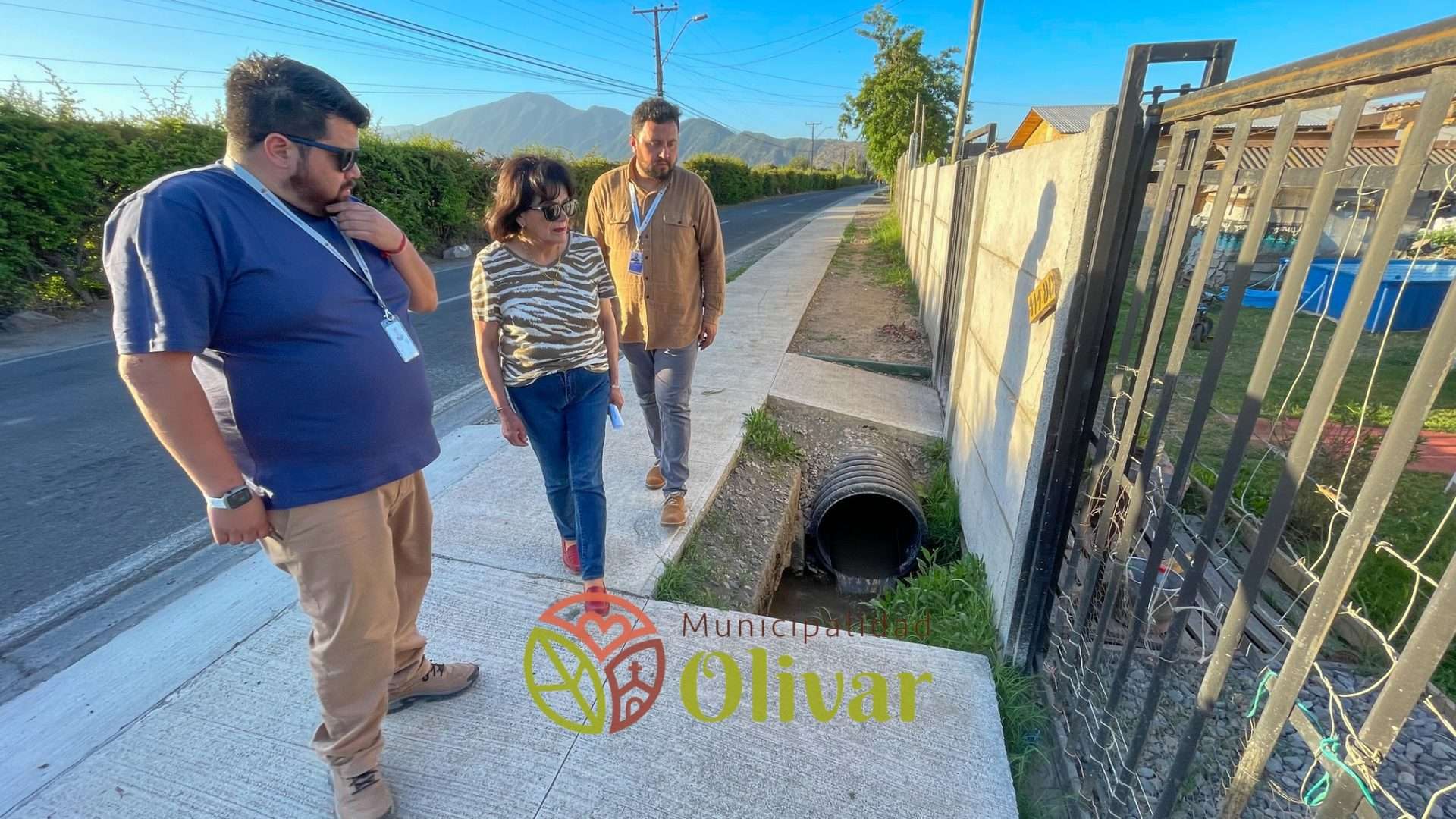 Alcaldesa de Olivar llevó a cabo un recorrido por diversas obras en ejecución en la comuna.