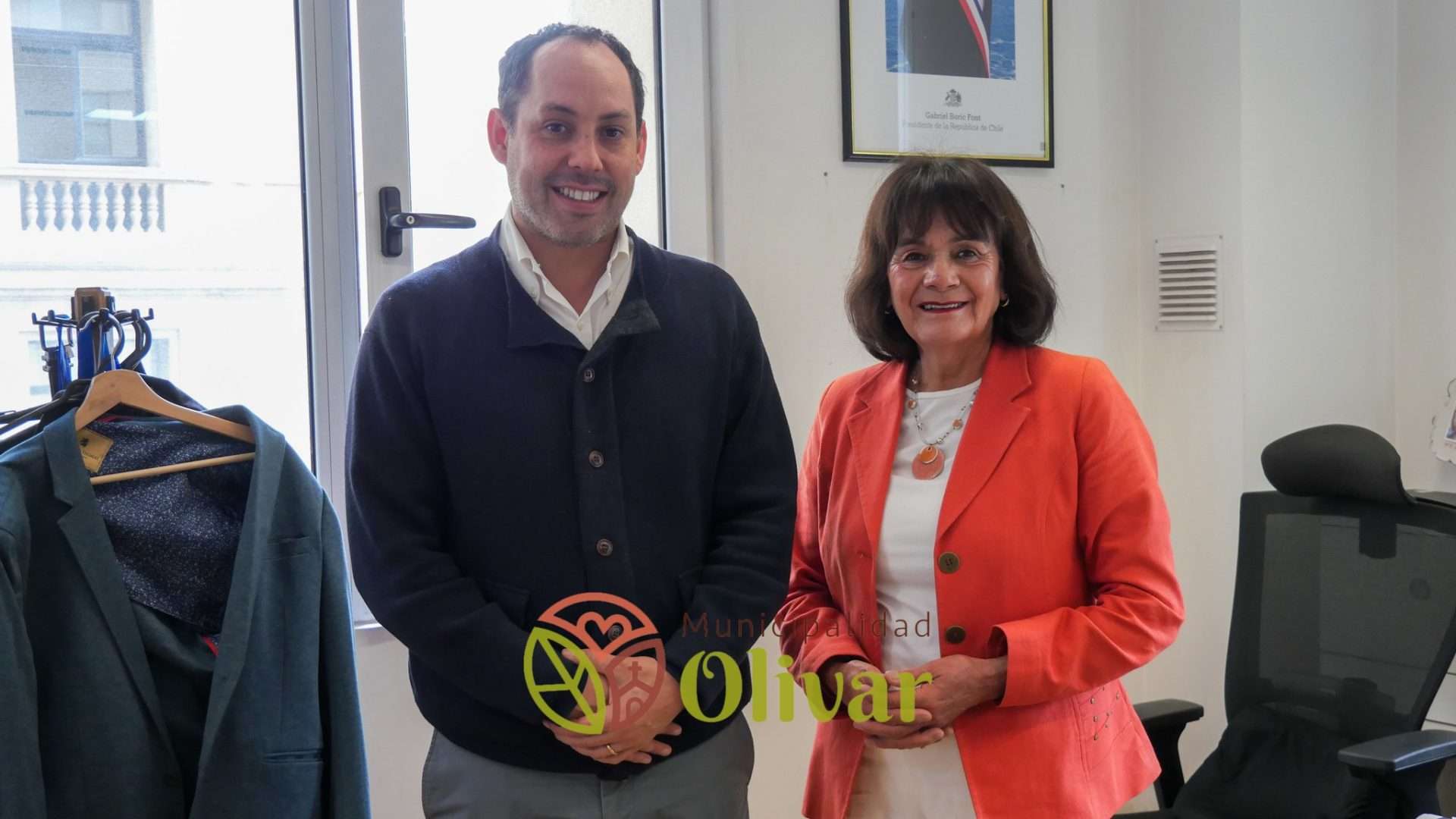 Se lleva a cabo una reunión significativa en Santiago sobre el futuro de Olivar.