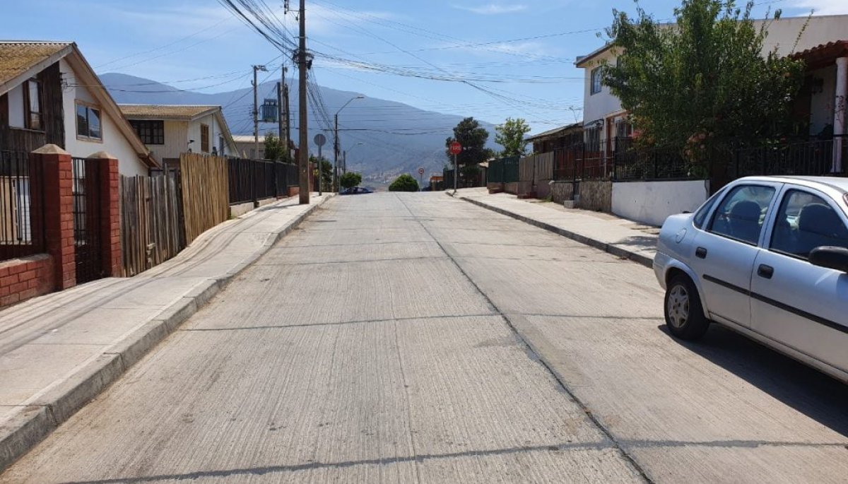Serviu llevará a cabo la construcción de calles, pasajes y aceras en 27 comunas de la región de Valparaíso.