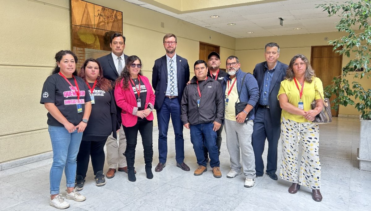 Damnificados del megaincendio piden la declaración de Estado de Excepción Constitucional para asegurar su seguridad.