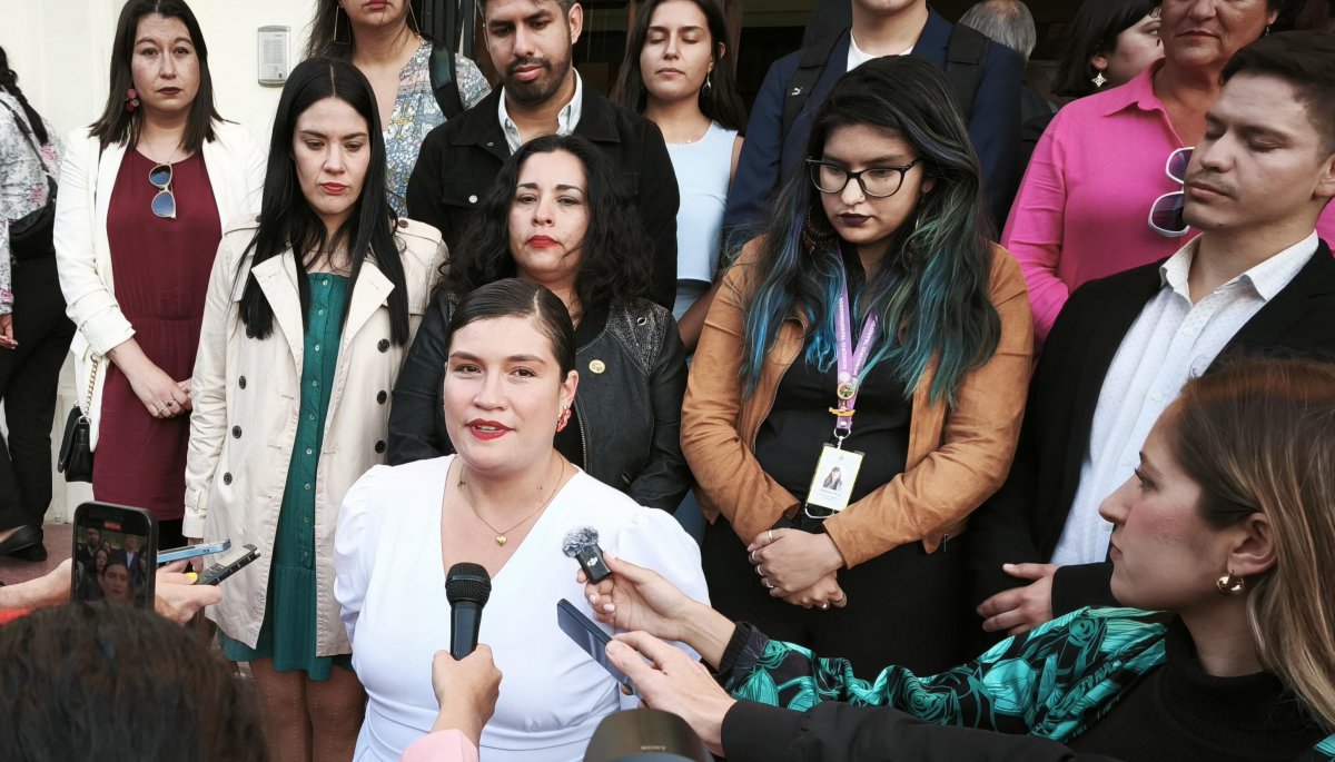 Javiera Toledo dimite de la alcaldía de Villa Alemana y deja la opción de postularse a un cargo en el Congreso.