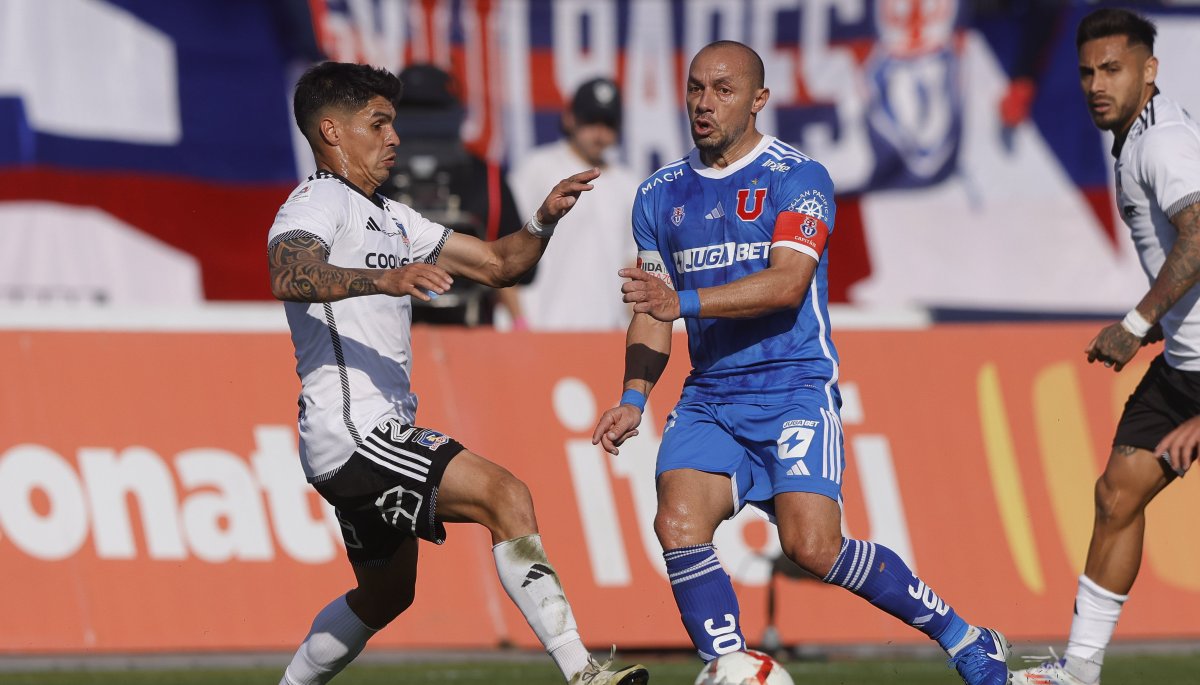 La Supercopa entre Colo-Colo y U. de Chile se jugaría en formato de ida y vuelta.