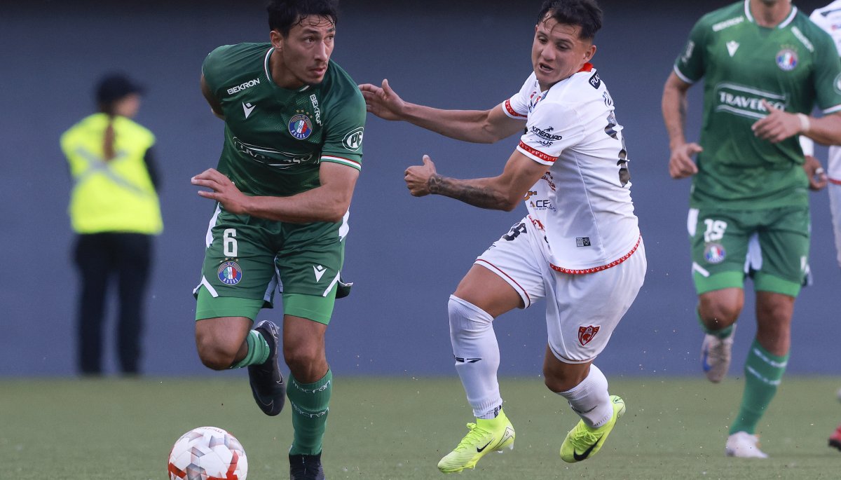 Audax Italiano aseguró su permanencia aplastando al ya descendido Copiapó.