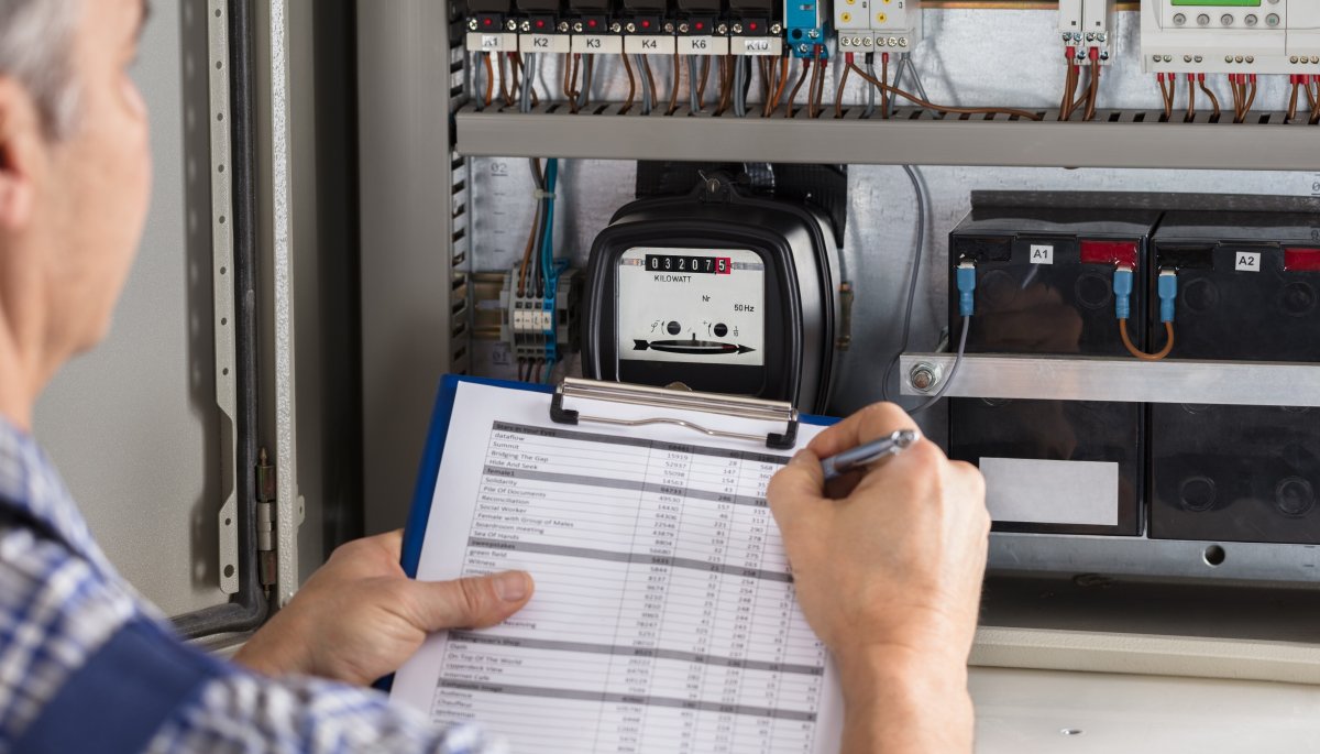 CGE presentó demandas para enfrentar el robo de energía en la región de Valparaíso.