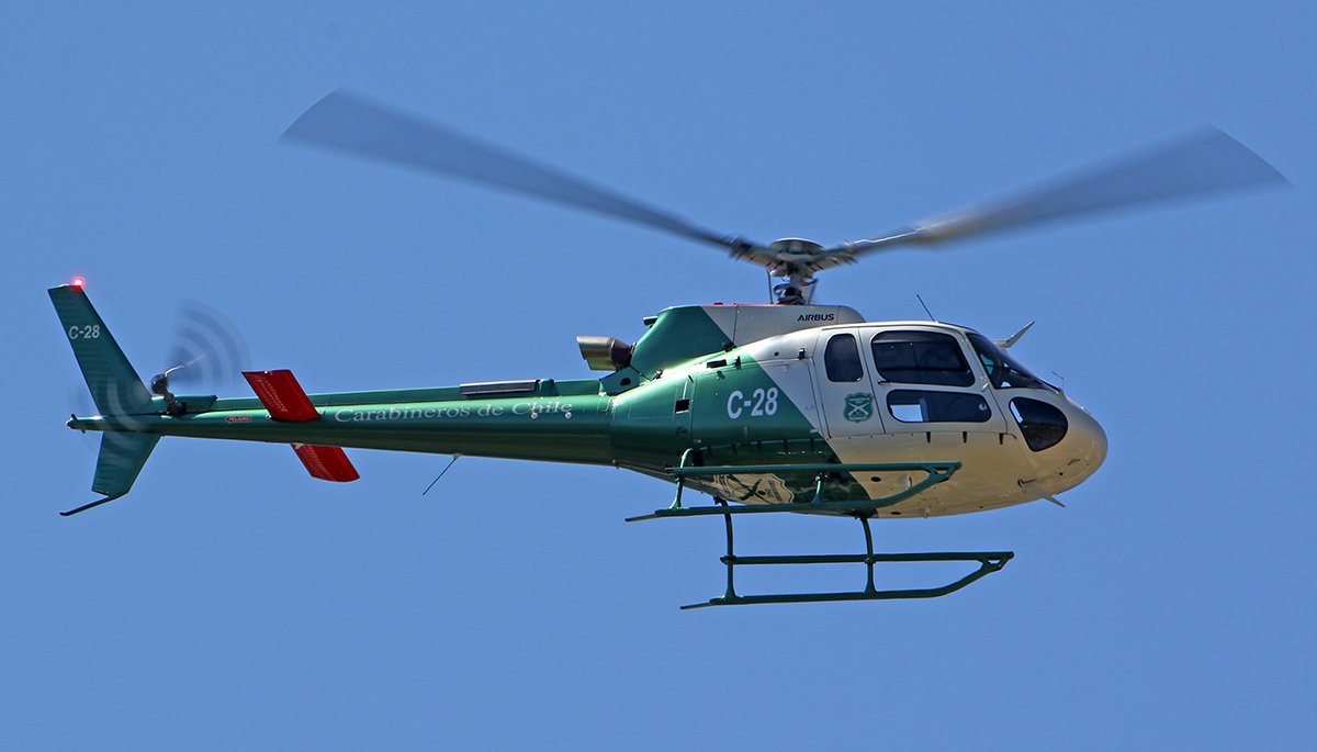 Miembros de la banda del «Dios de la guerra» escapan de la Comisaría de Carabineros pocas horas después de su detención.