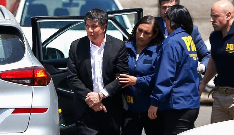 Manuel Monsalve enfrentará una formalización este viernes debido a una acusación de violación.