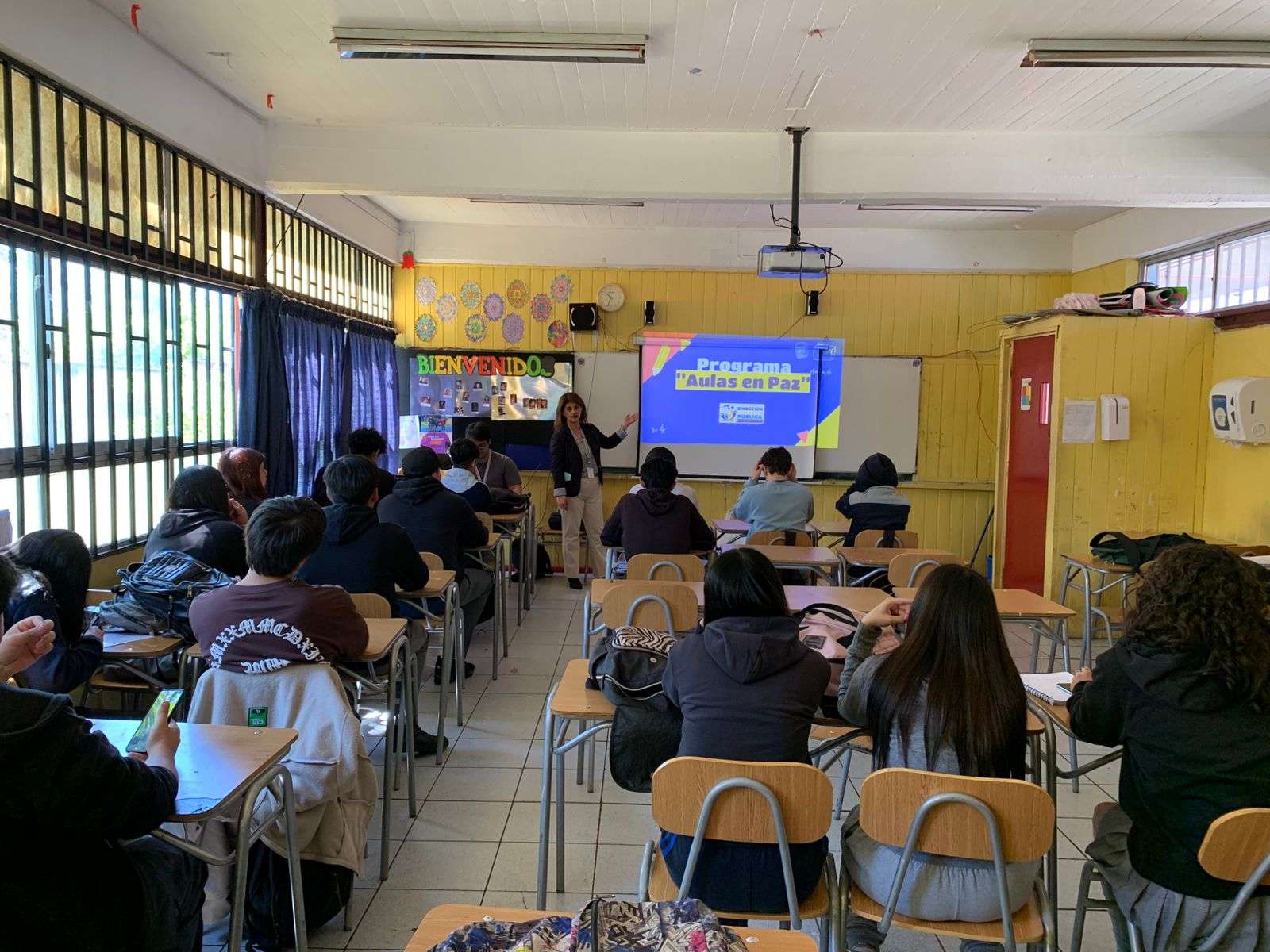 En Rengo se busca que los estudiantes aprendan a resolver conflictos de forma pacífica.