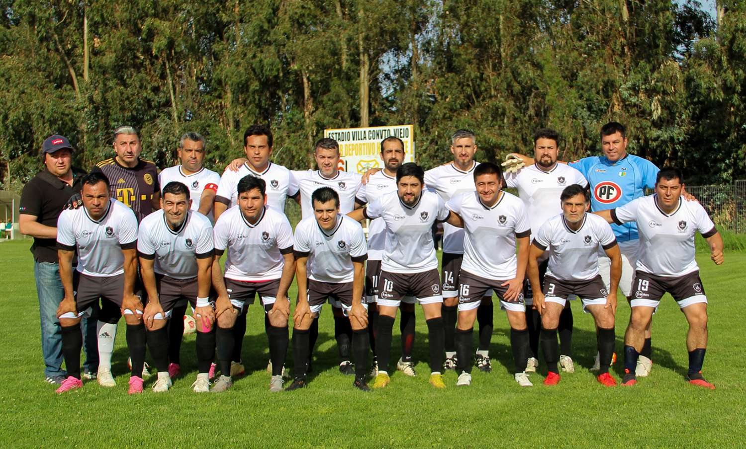 Semifinalistas definidos en la eliminatoria regional senior.