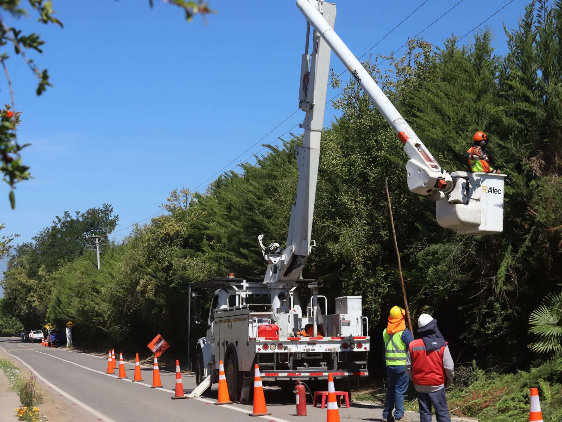 CGE presenta el balance final de su Plan Verano en toda la región.