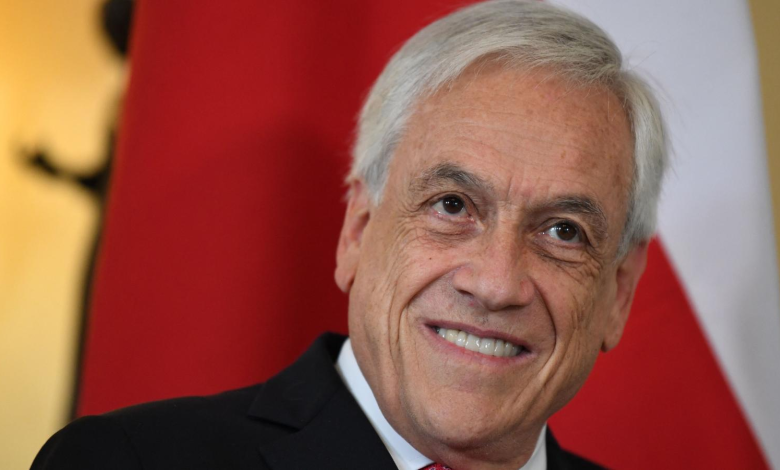 Acompañantes de Piñera en accidente afirman que él llevaba puesto el cinturón, tras informe de la DGAC.