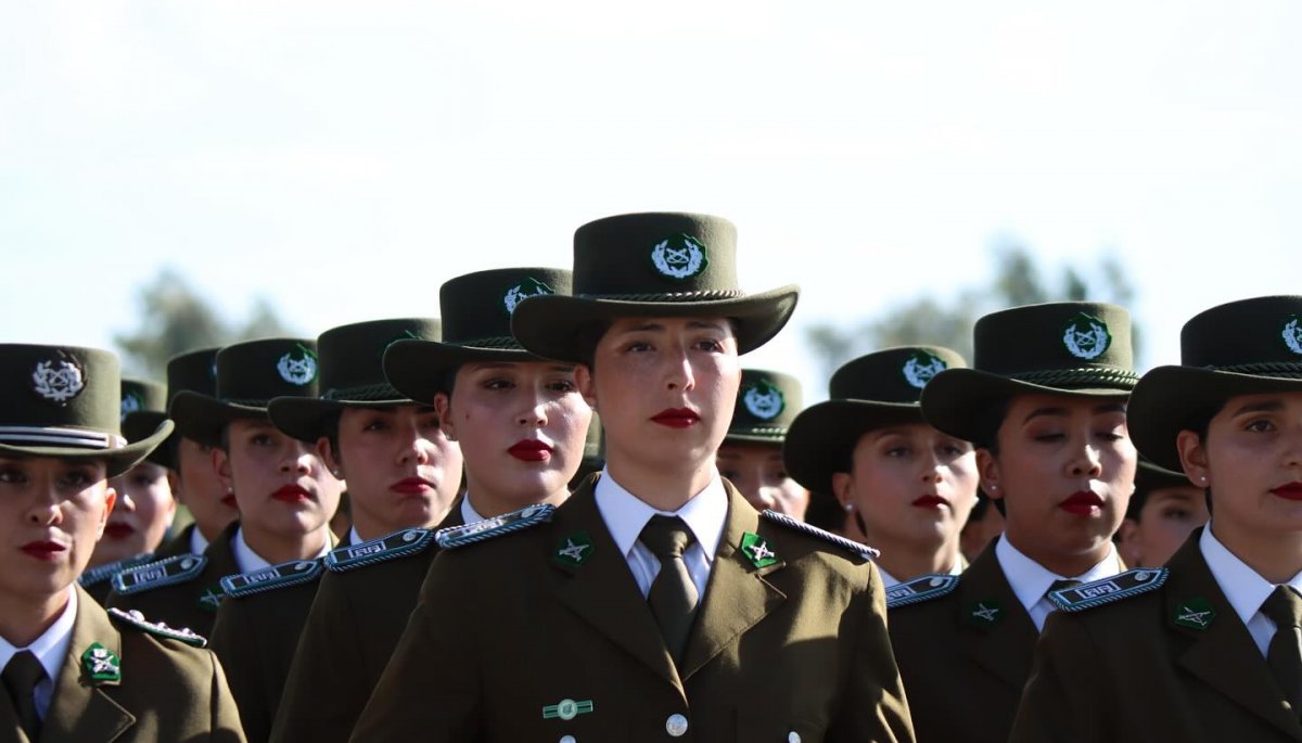 Con predominancia de mujeres: Se gradúan 503 nuevos Carabineros de la Escuela de Formación.
