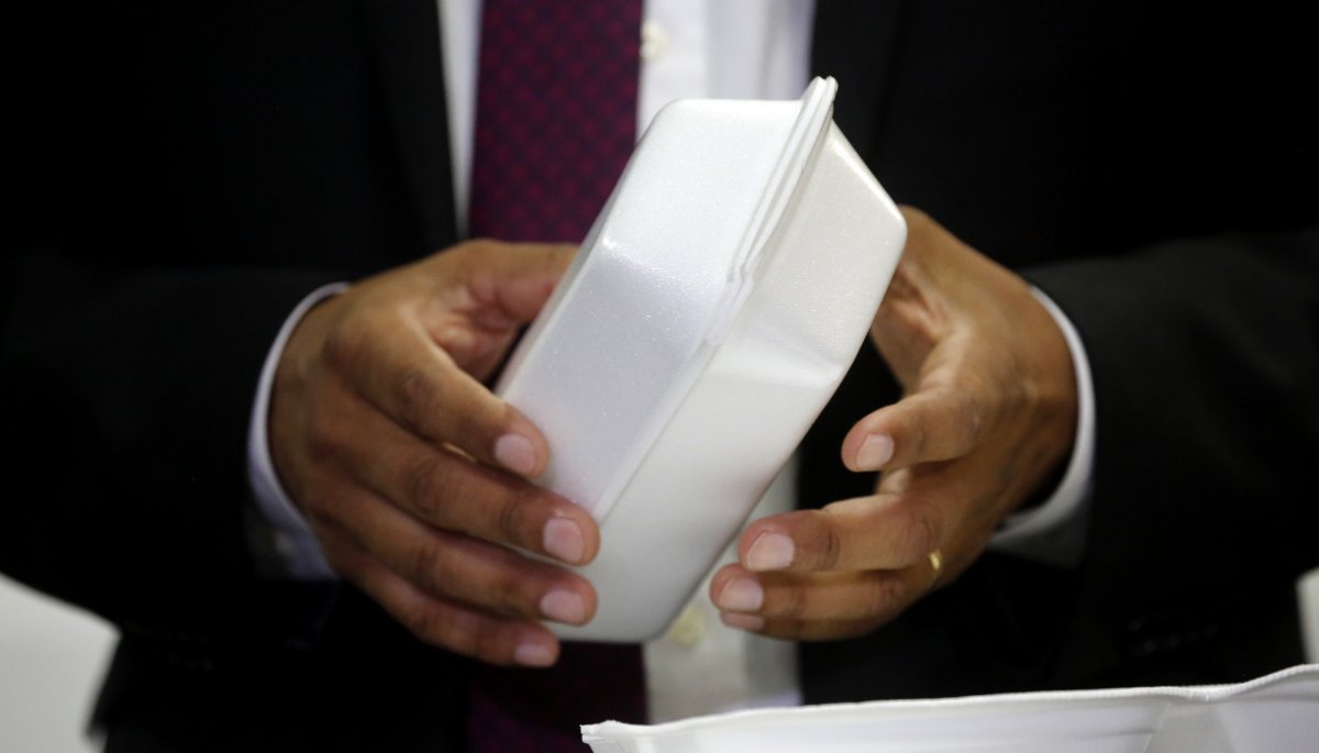 El Ministerio de Salud identificó 1.349 brotes de enfermedades alimentarias desde el inicio del año.