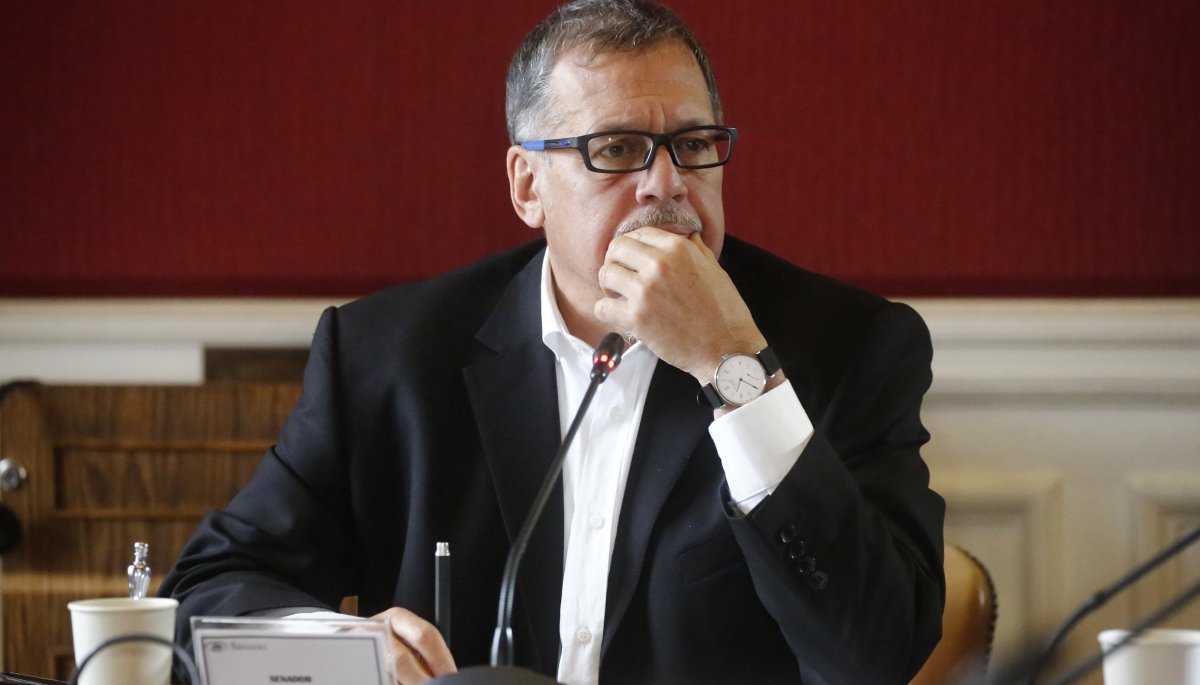 El senador Lagos Weber asegura que si la reforma previsional no avanza, «sería un fracaso para todos».